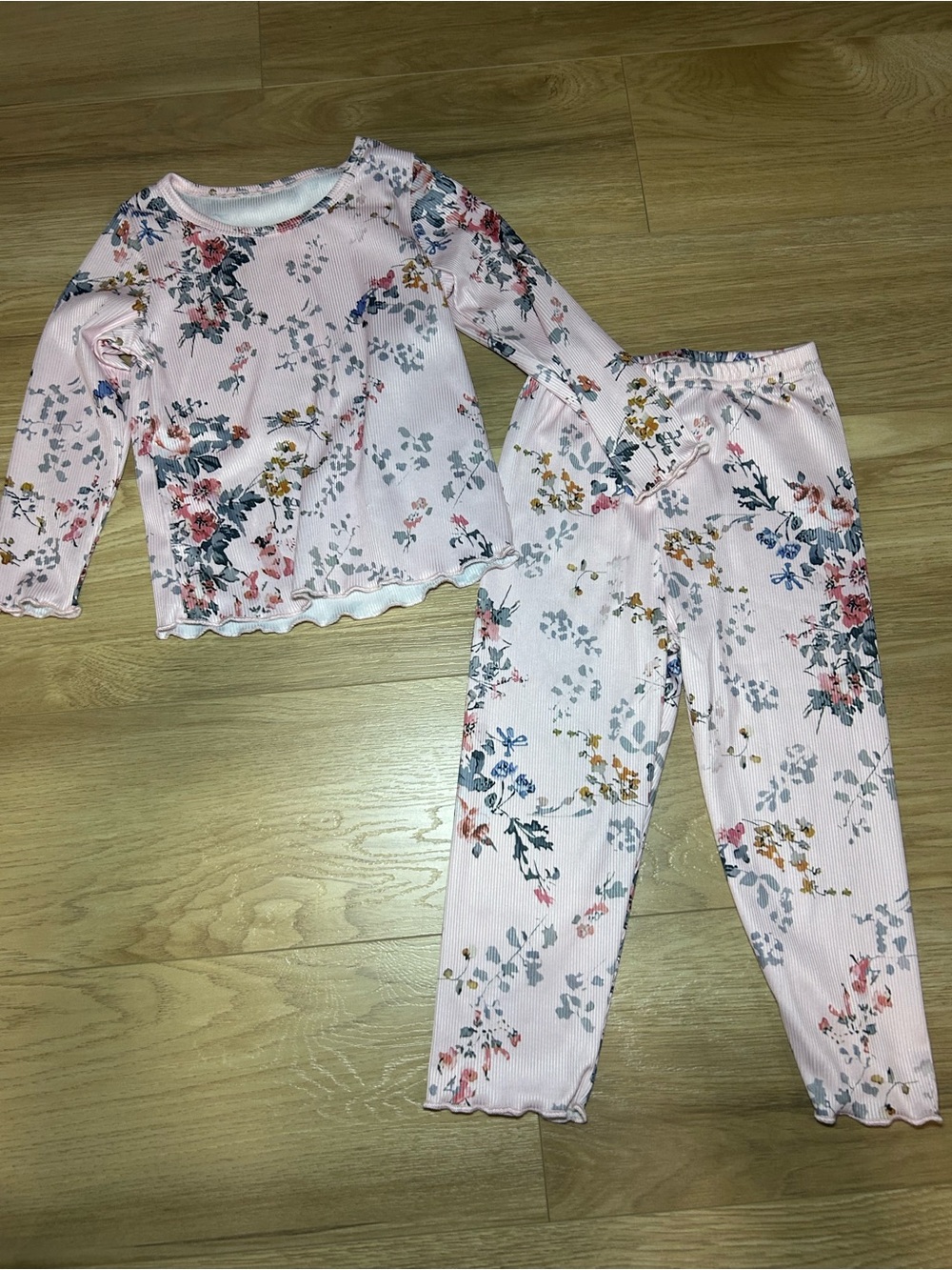 Source Unknown Pink Floral Ribbed Kids Pajama Set